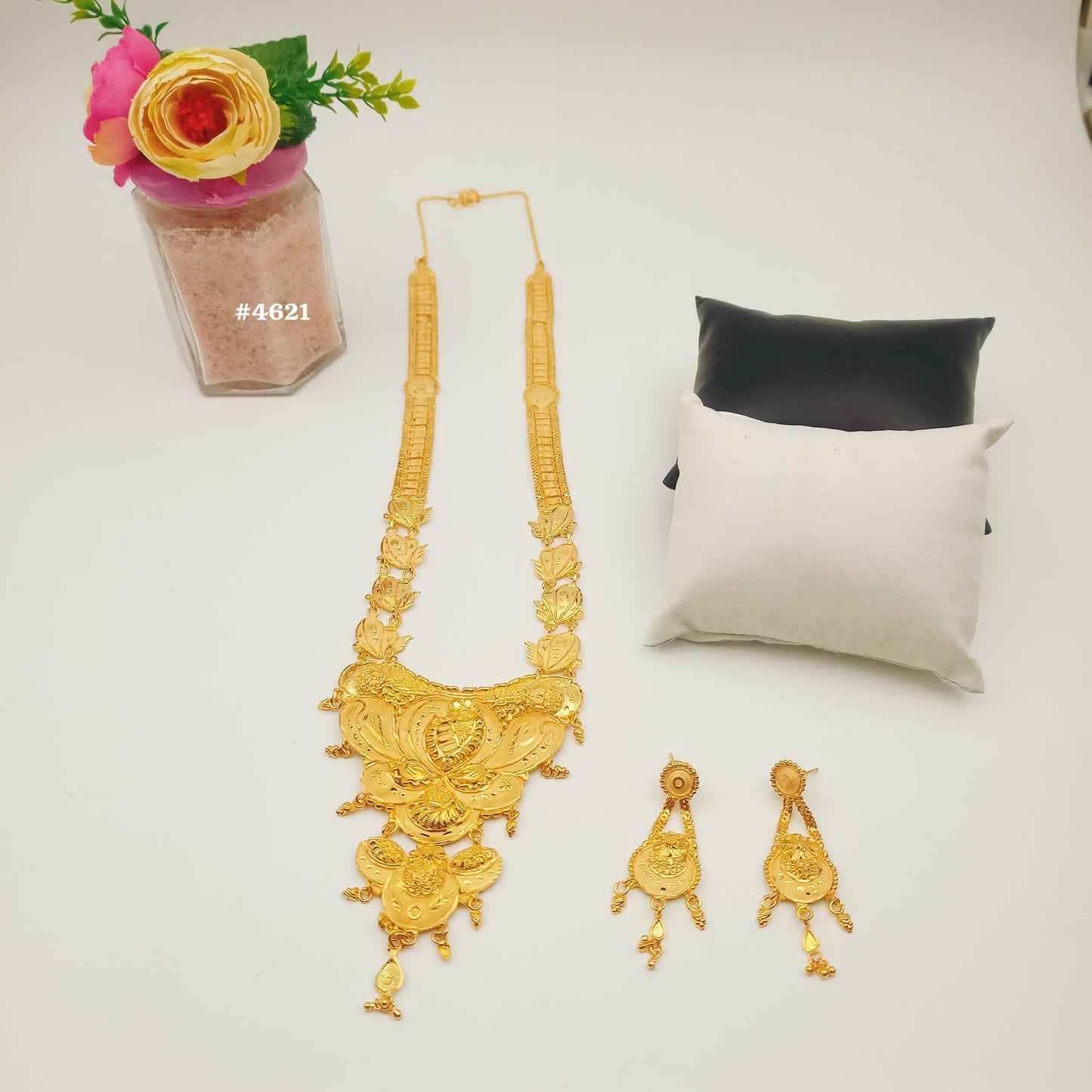 Gold Plated Hand Made Jewelry Long Necklace Set, PMJ Model No: 4621