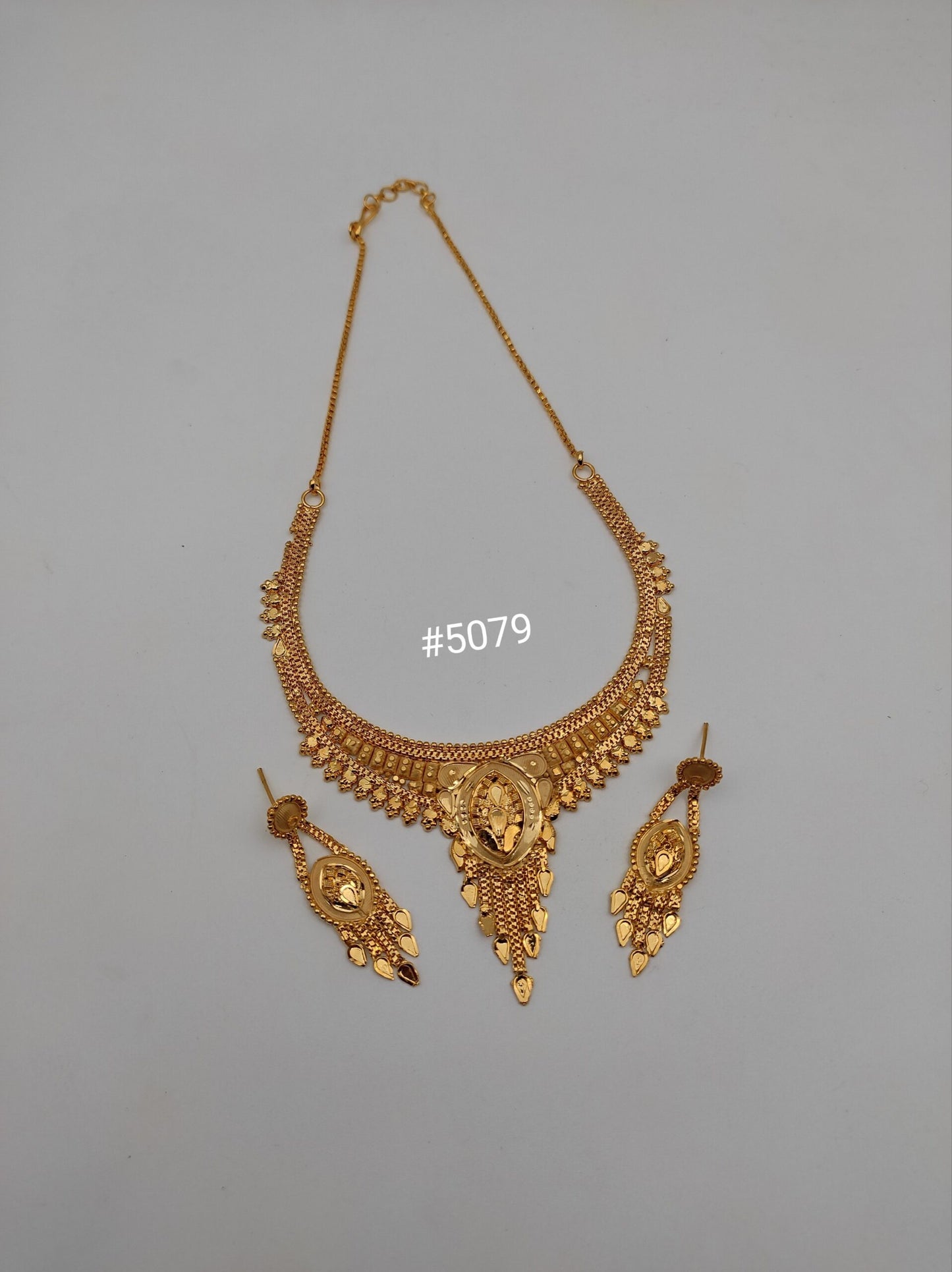 Gold Plated Short Necklace Set, PMJ Model No: 5079