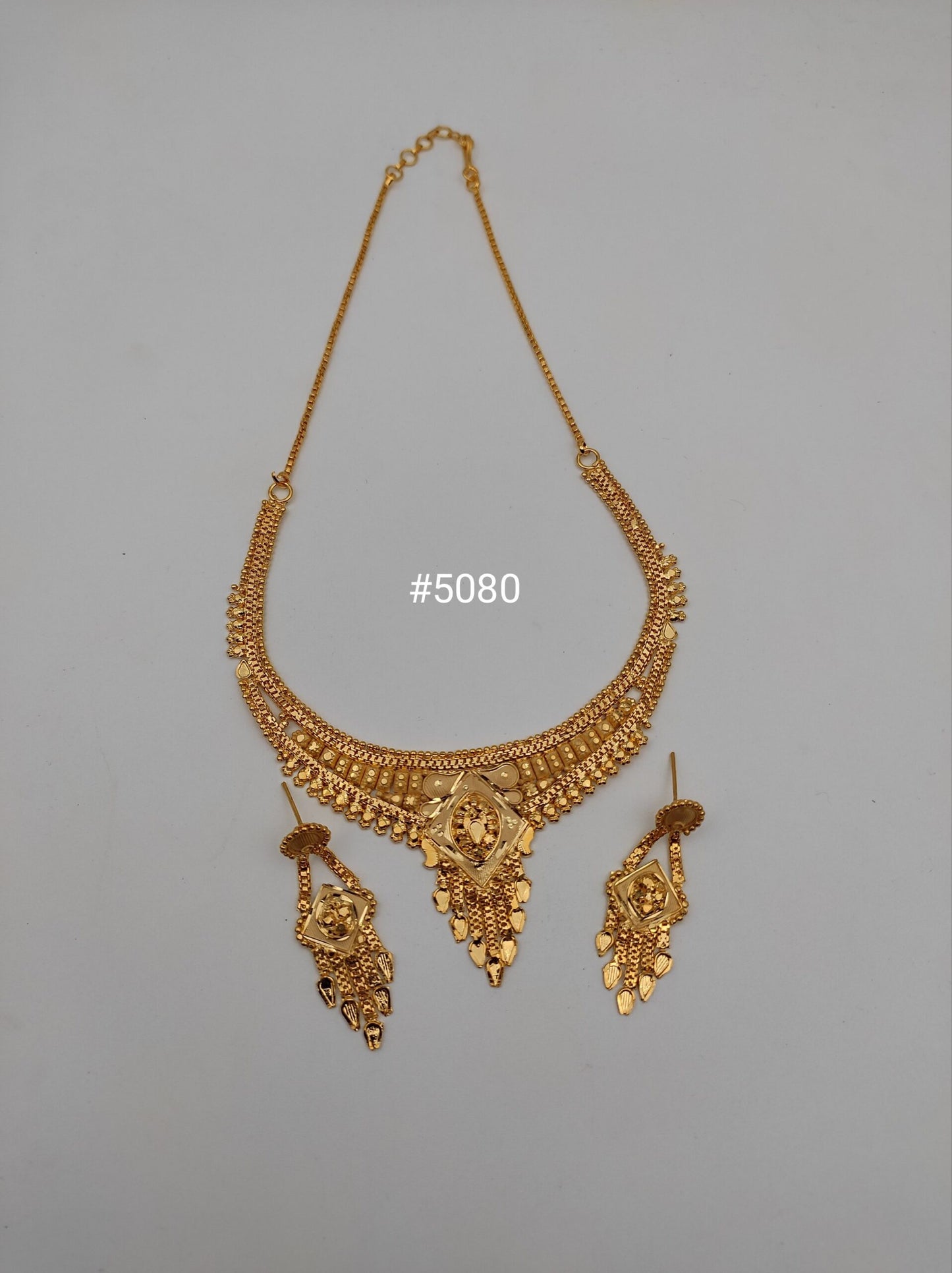 Gold Plated Short Necklace Set, PMJ Model No: 5080