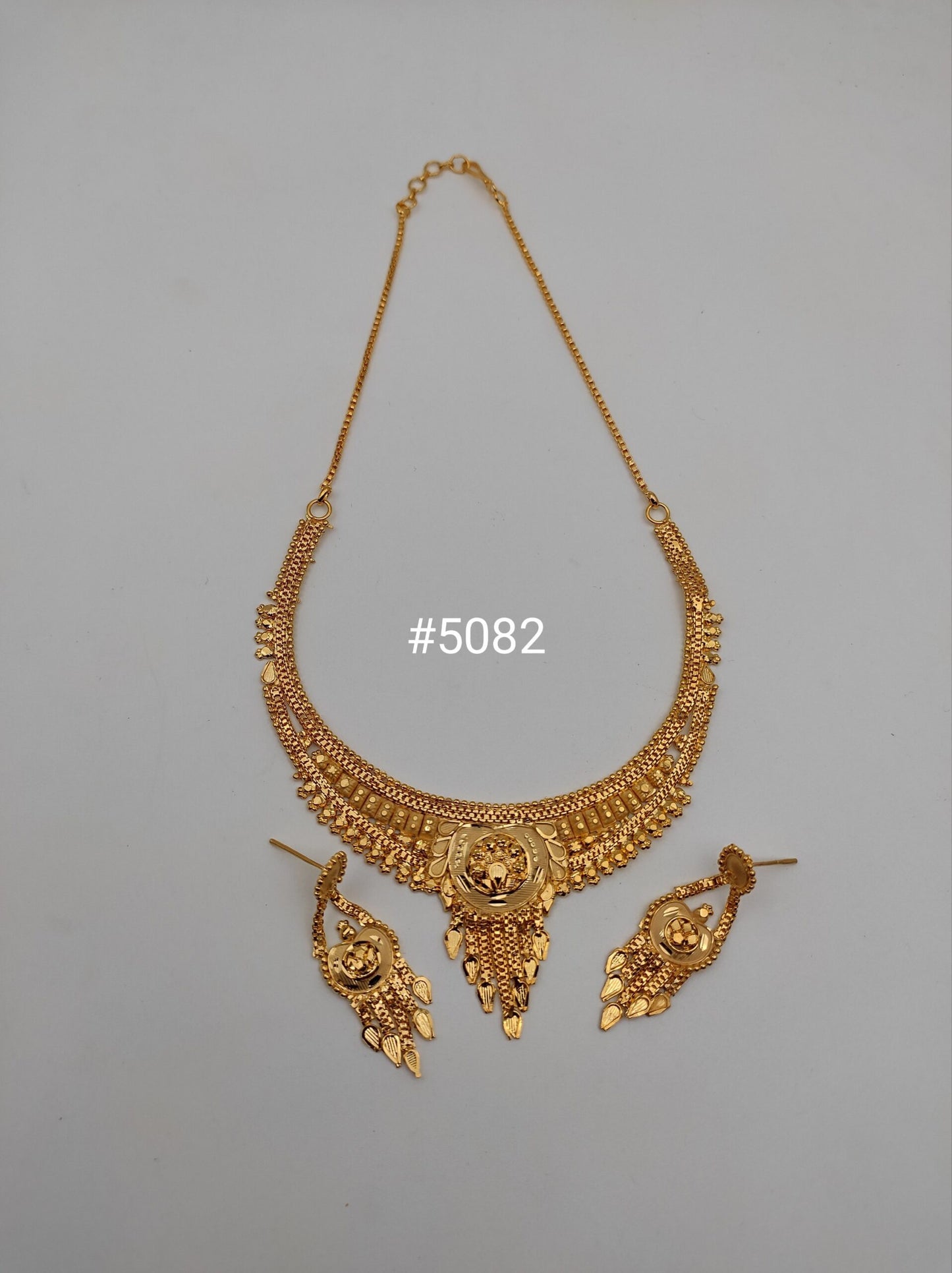 Gold Plated Short Necklace, PMJ Model No: 5082