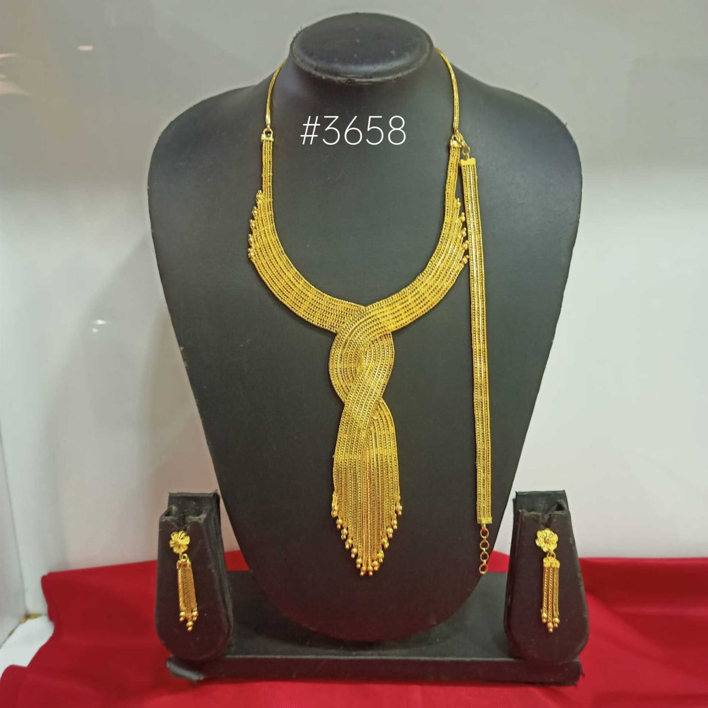 Gold Plated Bridal Short  Necklace Set, PMJ Model No: 3658