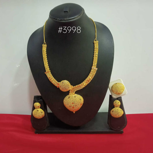 Gold Plated Short Necklace Set, PMJ Model No: 3998