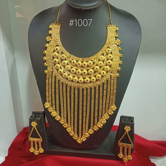 PMJ Wavy Gold Plated Beautiful Big Long Necklace Set with EarringsStud Jewelry Sale MODEL : 1007